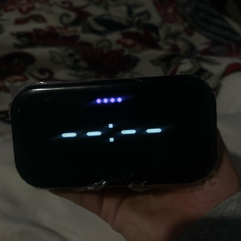Smart clock Essential